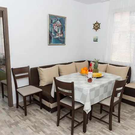 Apartament си-йони Si-yoni Nesebyr