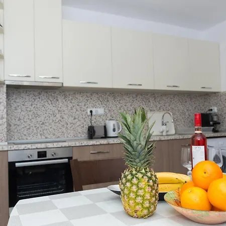 си-йони Si-yoni Apartament Nesebyr