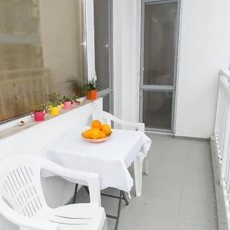 си-йони Si-yoni Apartament *